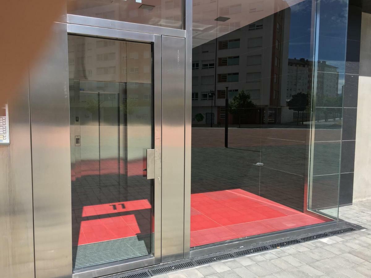 Alojamiento La Rosaleda Ponferrada Exterior photo